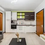 Certosa Charm - Free Garage Parking By Innstay