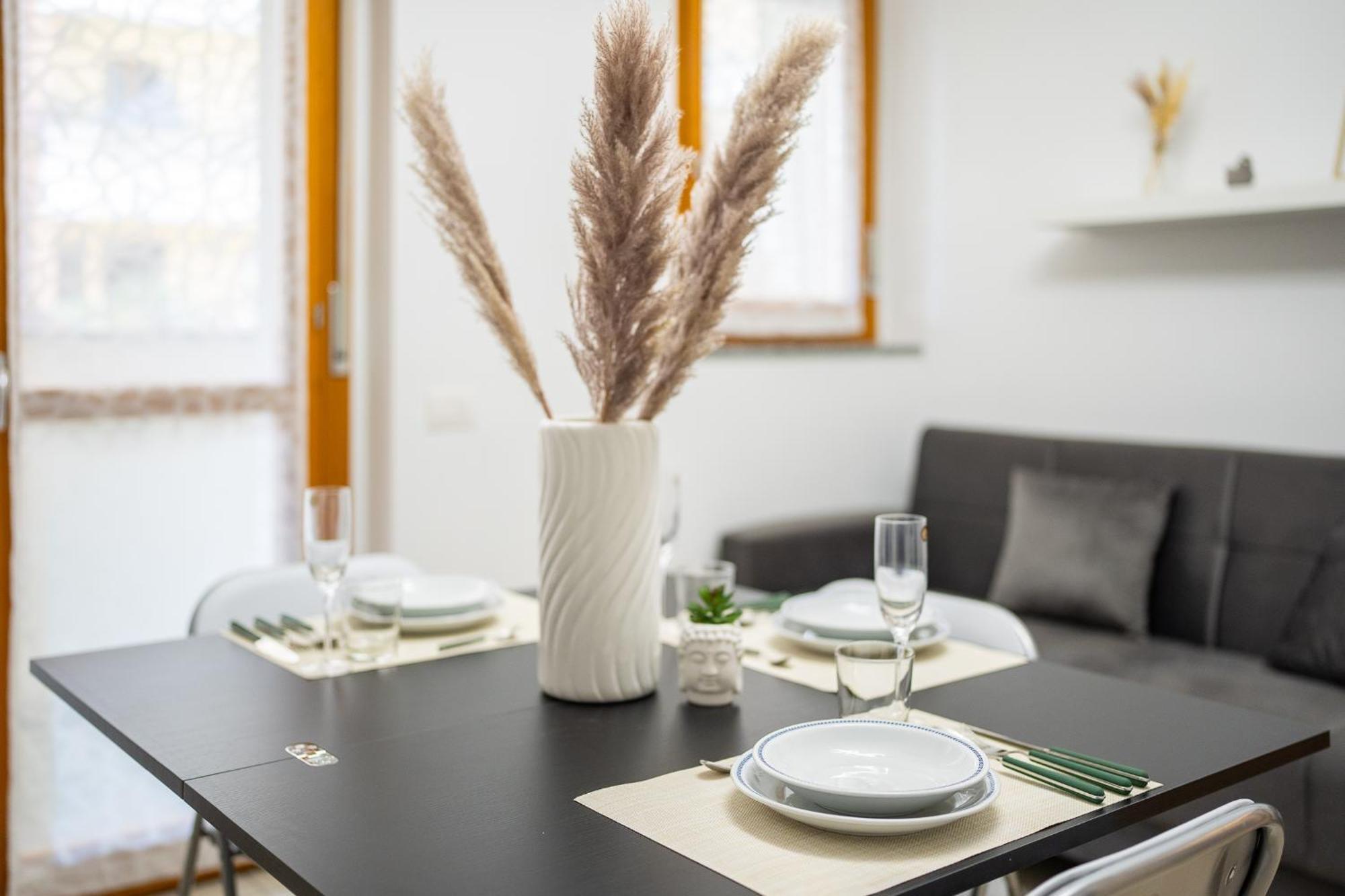 Certosa Charm - Free Garage Parking By Innstay Apartment *