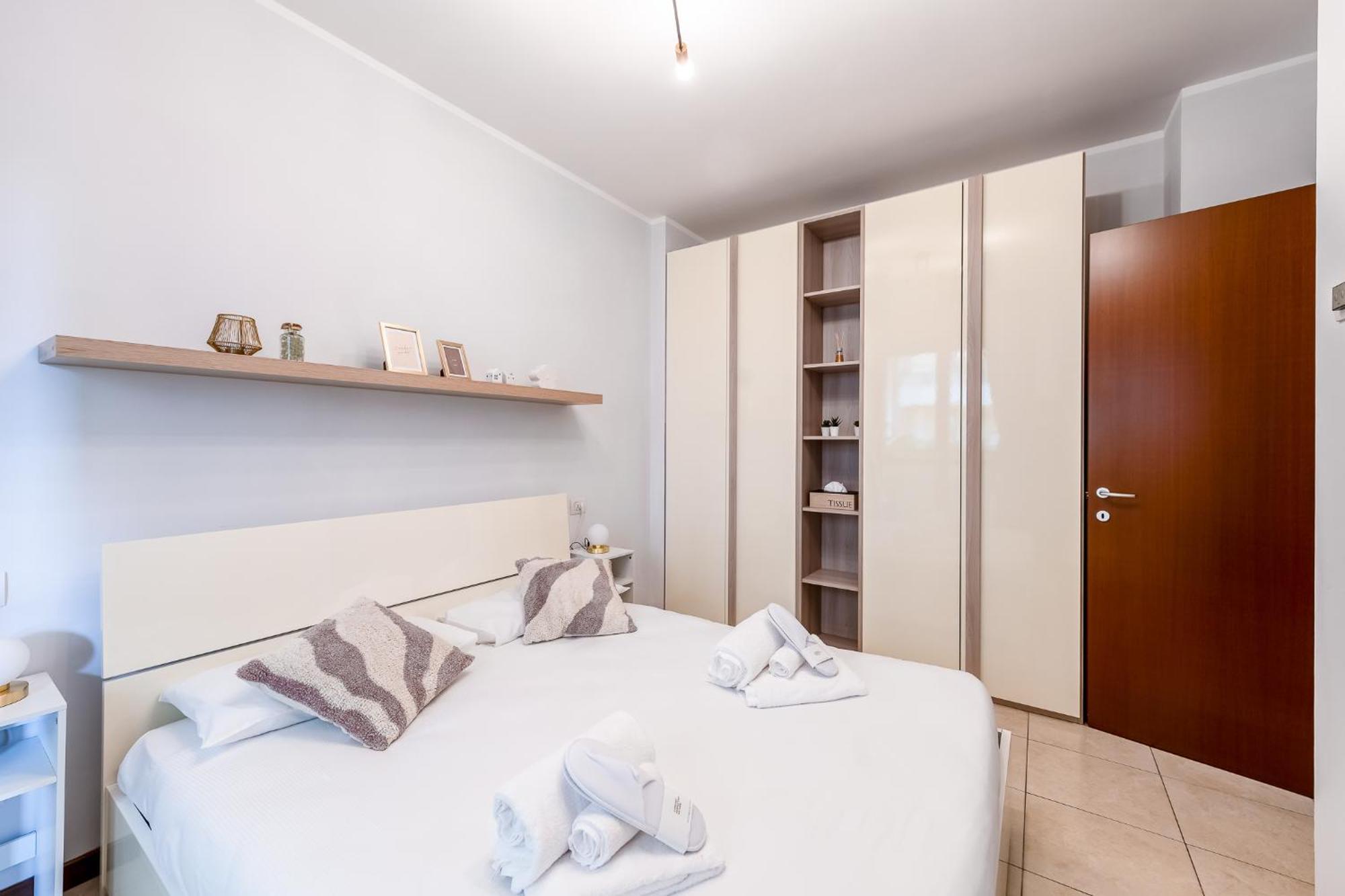 Certosa Charm - Free Garage Parking By Innstay Apartment