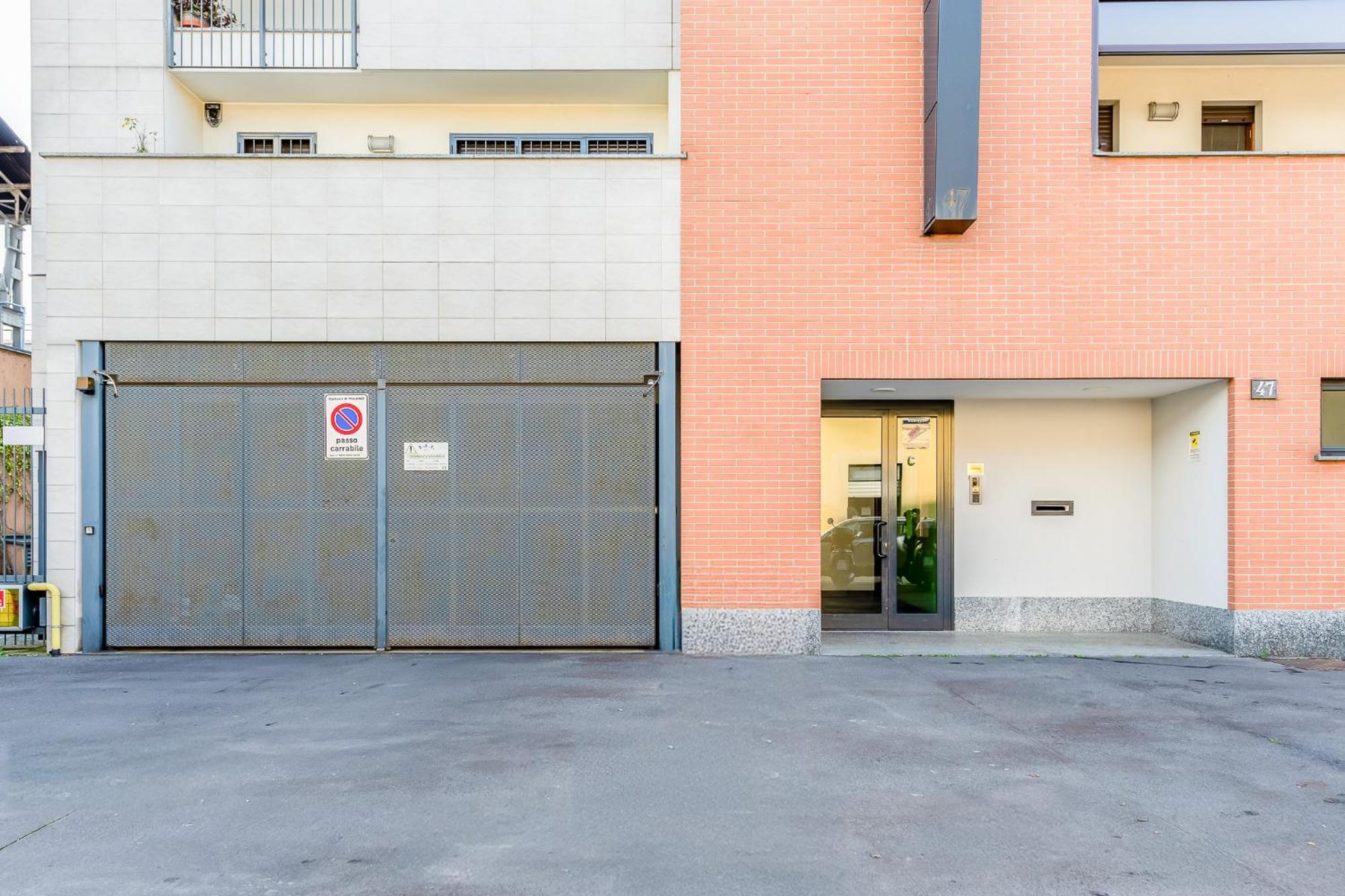 Certosa Charm - Free Garage Parking By Innstay Apartment